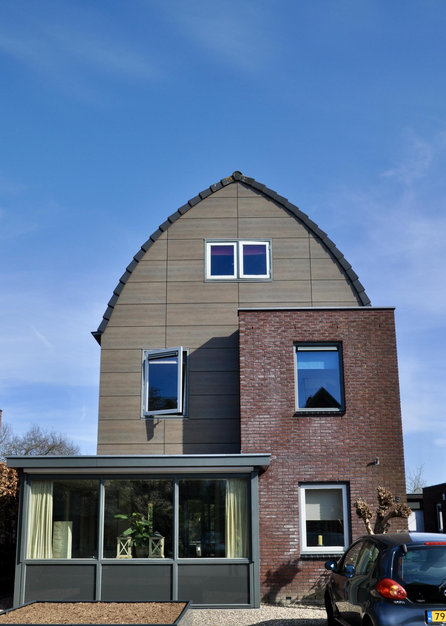 Trespa op maat gevelbekleding woning